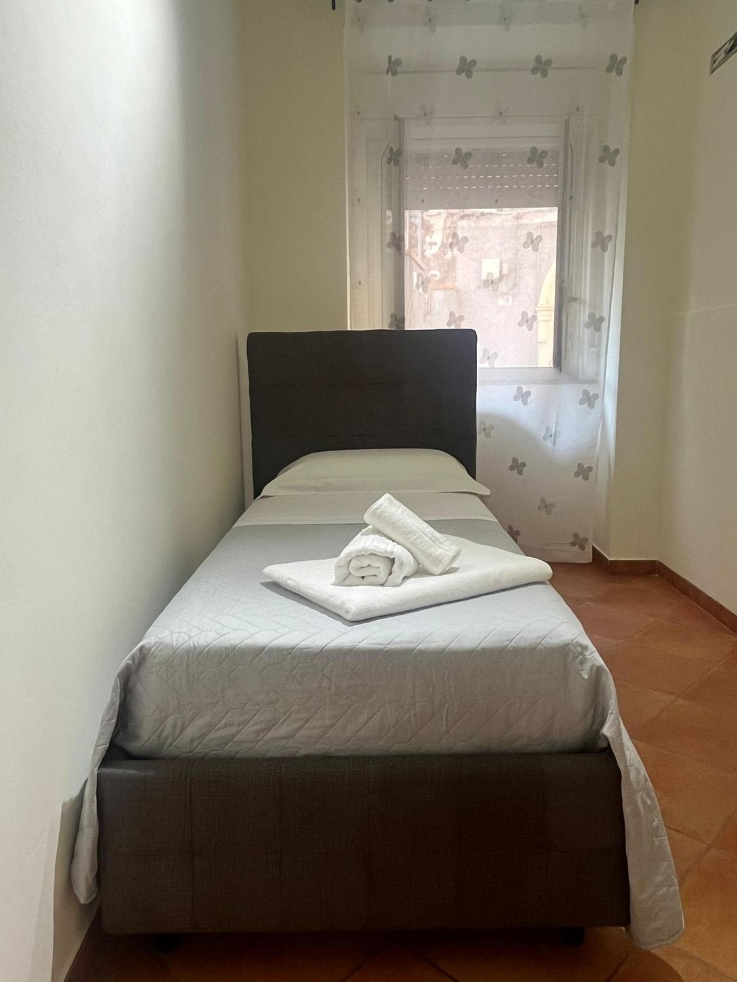 Appartamento Fortino House Catánia Kamer foto